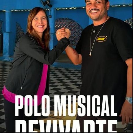 Erika Coelho no lançamento do Polo Musical do projeto social RevivArte